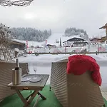 Chalet In Near Lift *