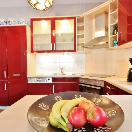 Chalet In Near Lift *