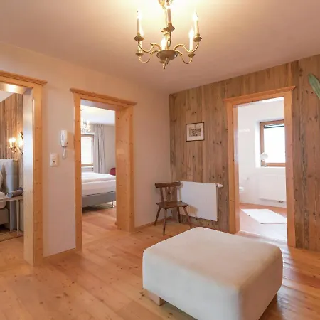 Chalet In Near Lift